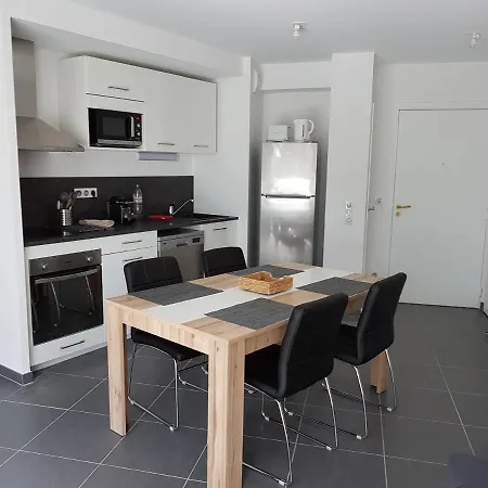 Appt Style Montpellier , Terrasse,garage Daire *