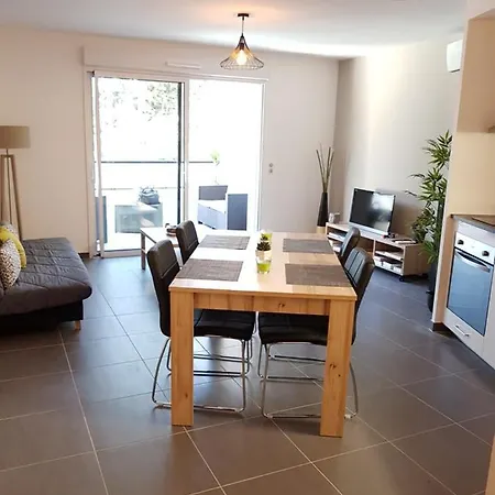 Appt Style Montpellier , Terrasse,garage Daire *