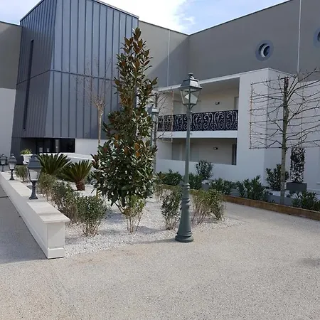 Appt Stylé Montpellier , Terrasse,garage Apartamento *